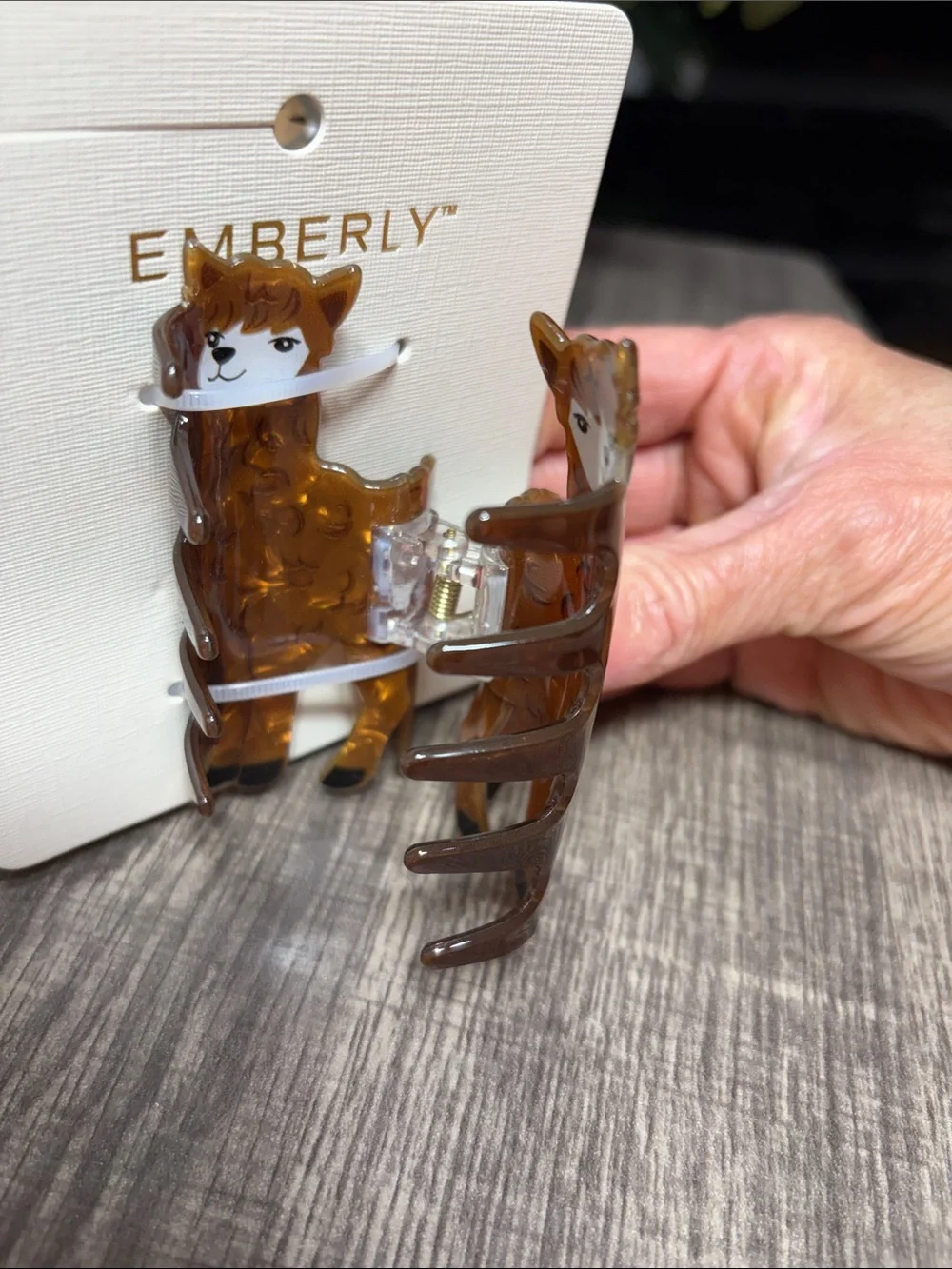 🌹5 for $25🌹 Emberly Brown Llama Decorative Hair Clip